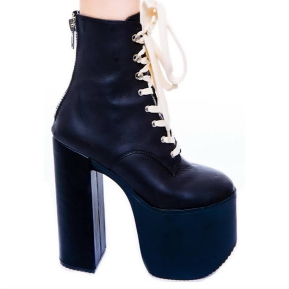 UNIF Salem Boots